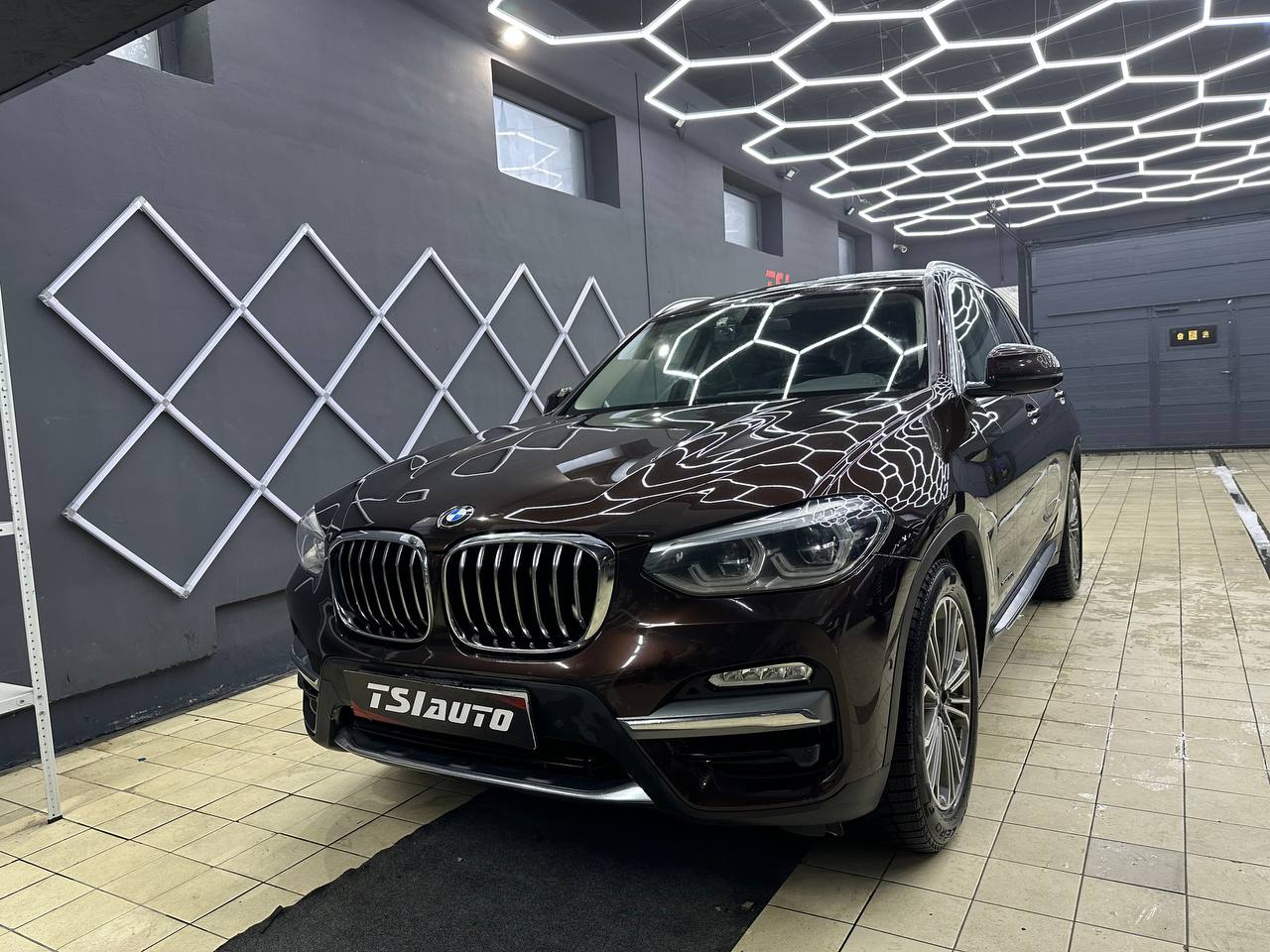 Химчистка BMW X3 в Алматы
