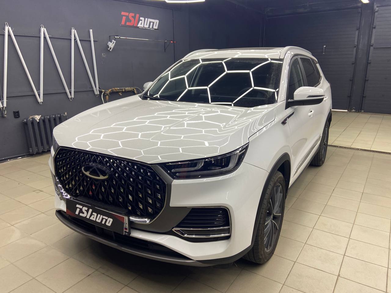 Шумоизоляция Chery Tiggo 8 Pro Max в пакете Комфорт в Алматы