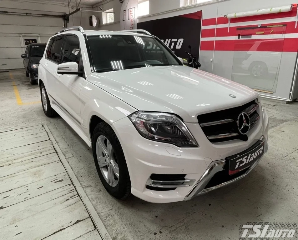 Правильная шумоизоляция Mercedes GLK (X204) в Алматы
