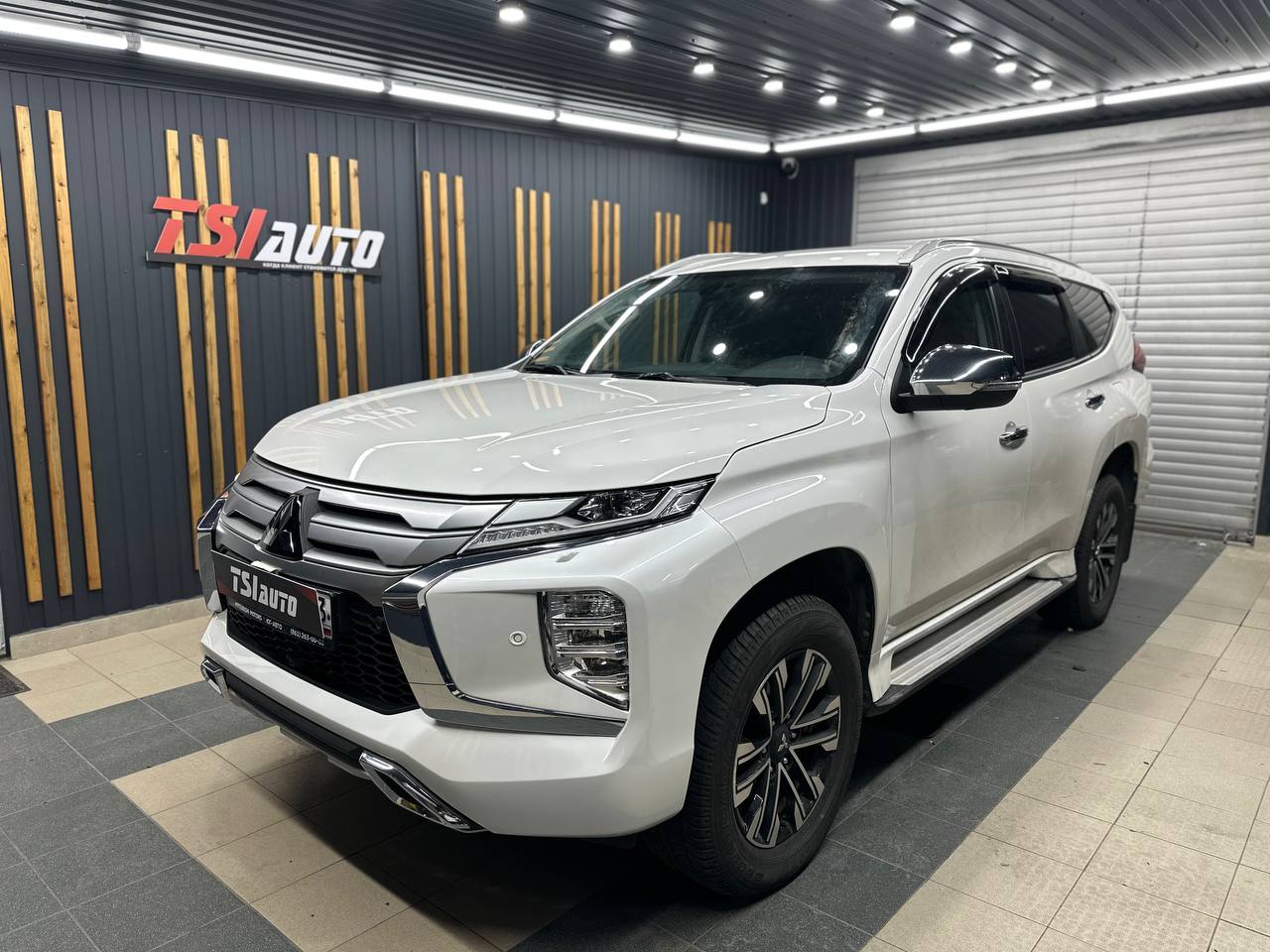 Шумоизоляция Mitsubishi Pajero Sport в Алматы