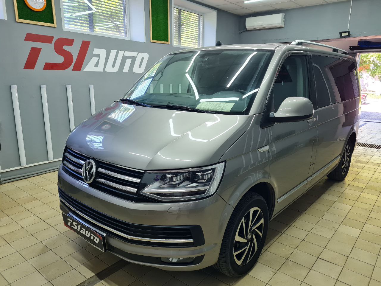 Шумоизоляция Volkswagen Caravelle в Алматы