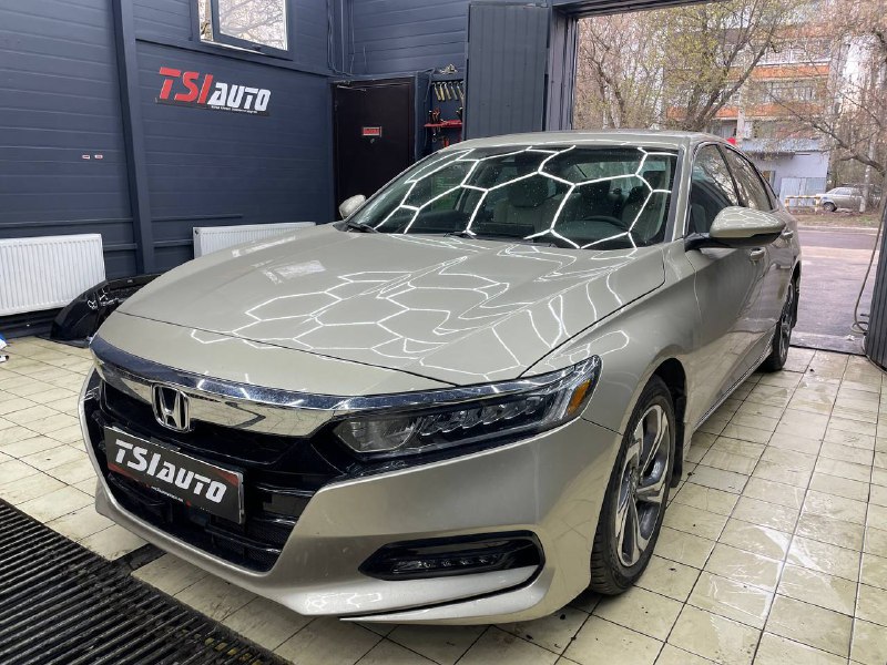 Шумоизоляция Honda Accord 10 в Алматы
