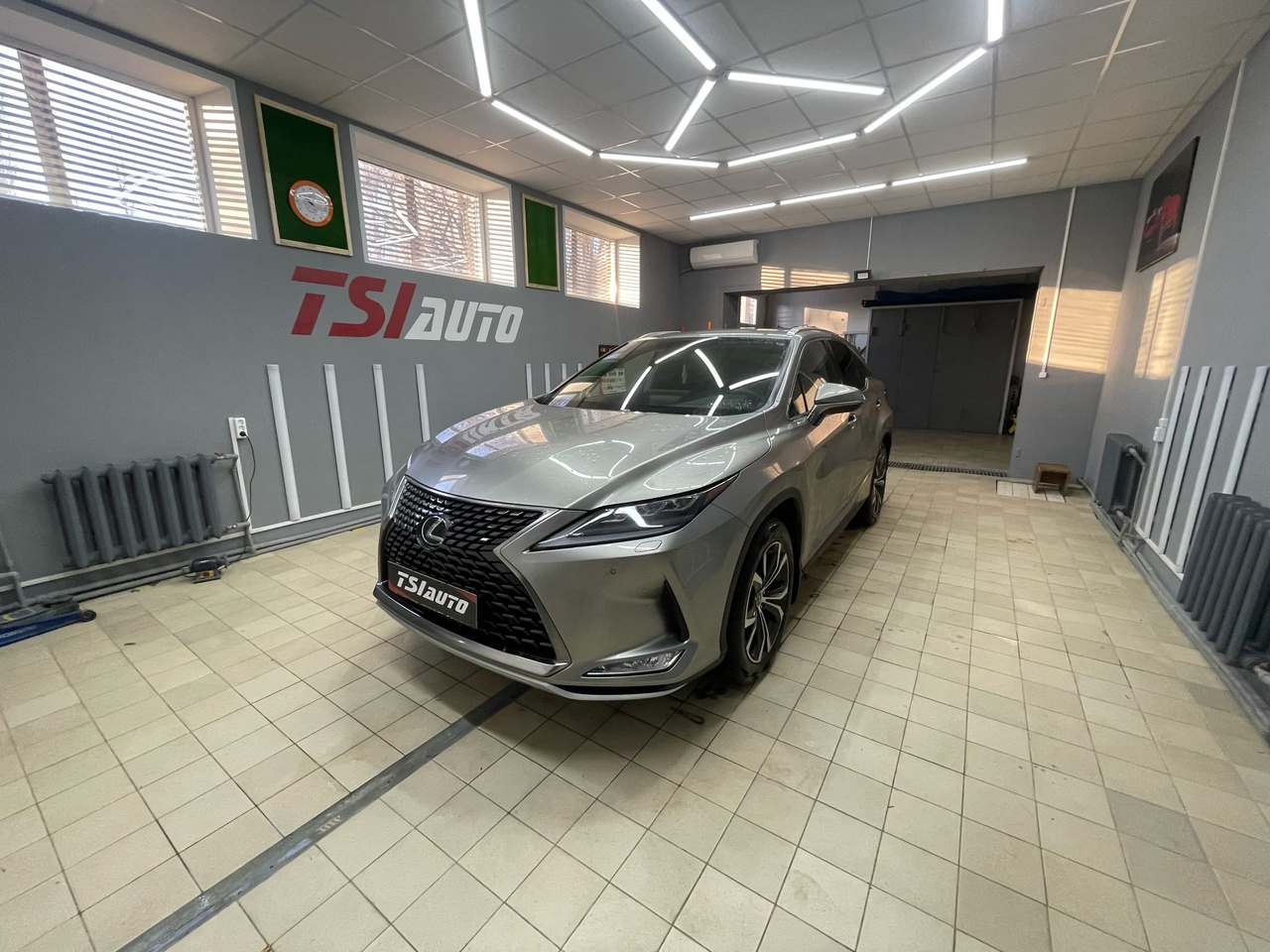 Шумоизоляция Lexus RX в Алматы