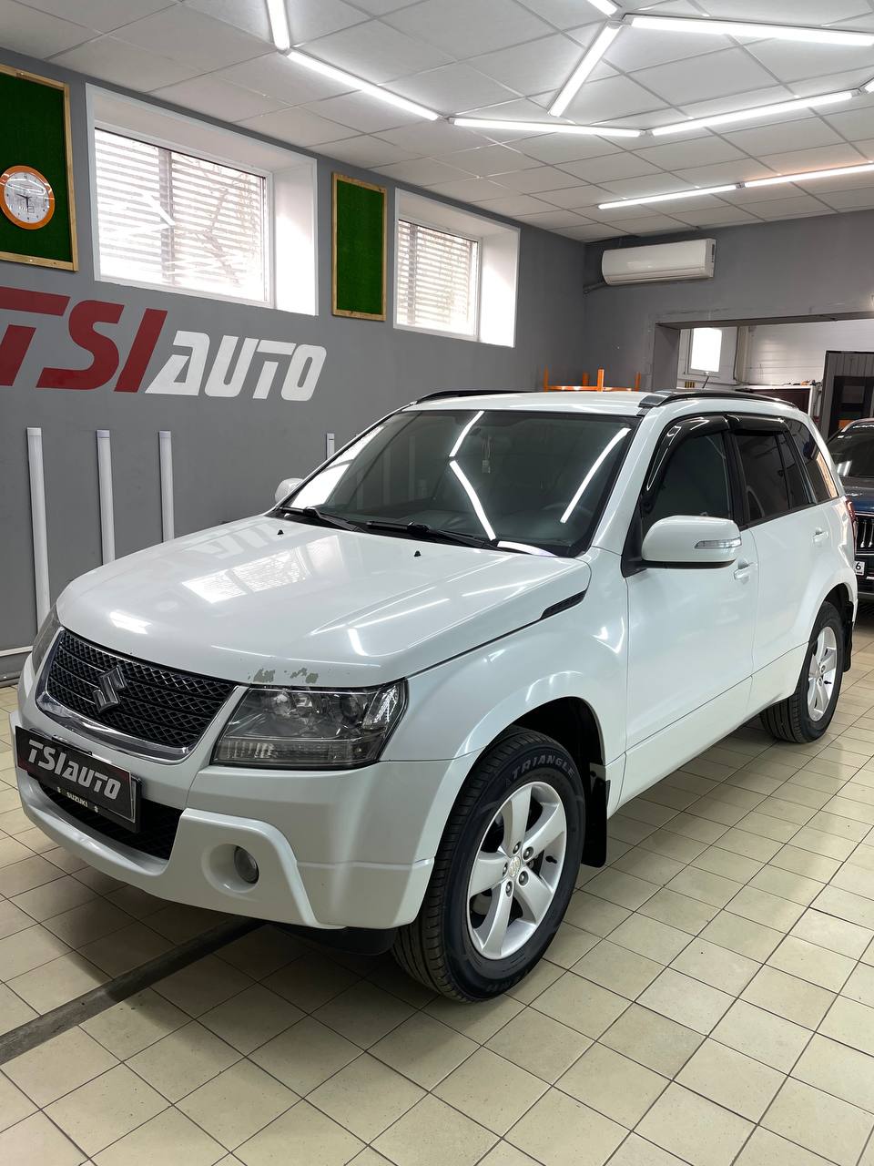 Установка усилителя и акустики в Suzuki Grand Vitara в Алматы