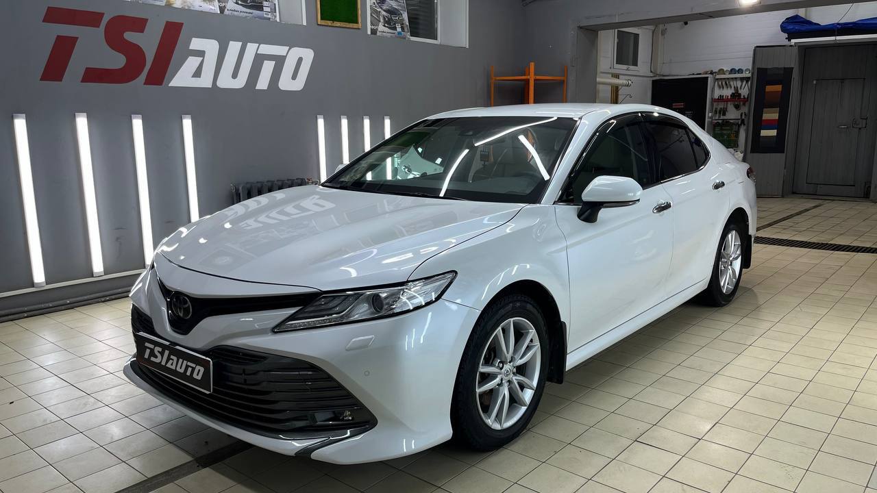 Toyota Camry полировка и нанесение керамики в Алматы