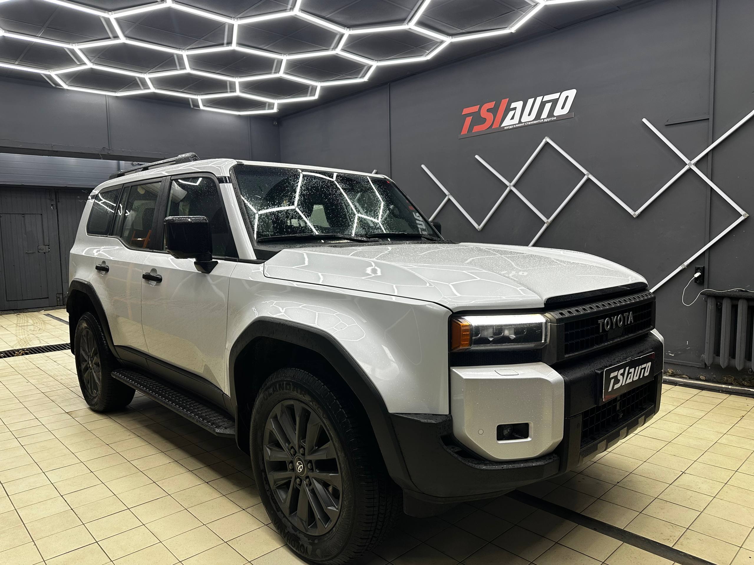 Шумоизоляция Toyota Land Cruiser Prado 250 в Алматы